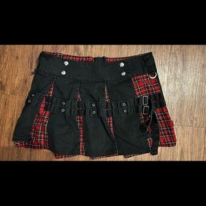 Tripp NYC Pleated skirt small